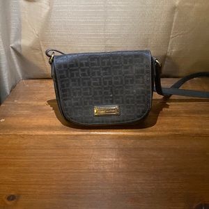 Tommy Hilfiger purse